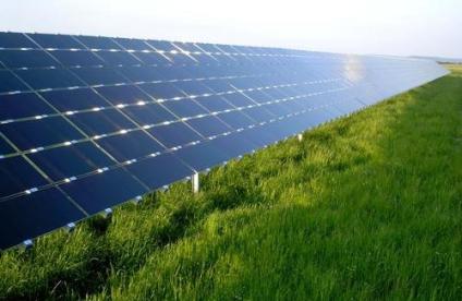 Panneaux photovoltaïques Cd-Te (source : https://www.nrel.gov/)
- https://www.nrel.gov/
Panneaux photovoltaïques Cd-Te (source : https://www.nrel.gov/)