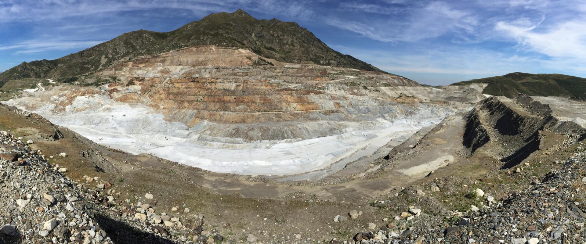 Carrière de talc à Luzenac (Ariège)