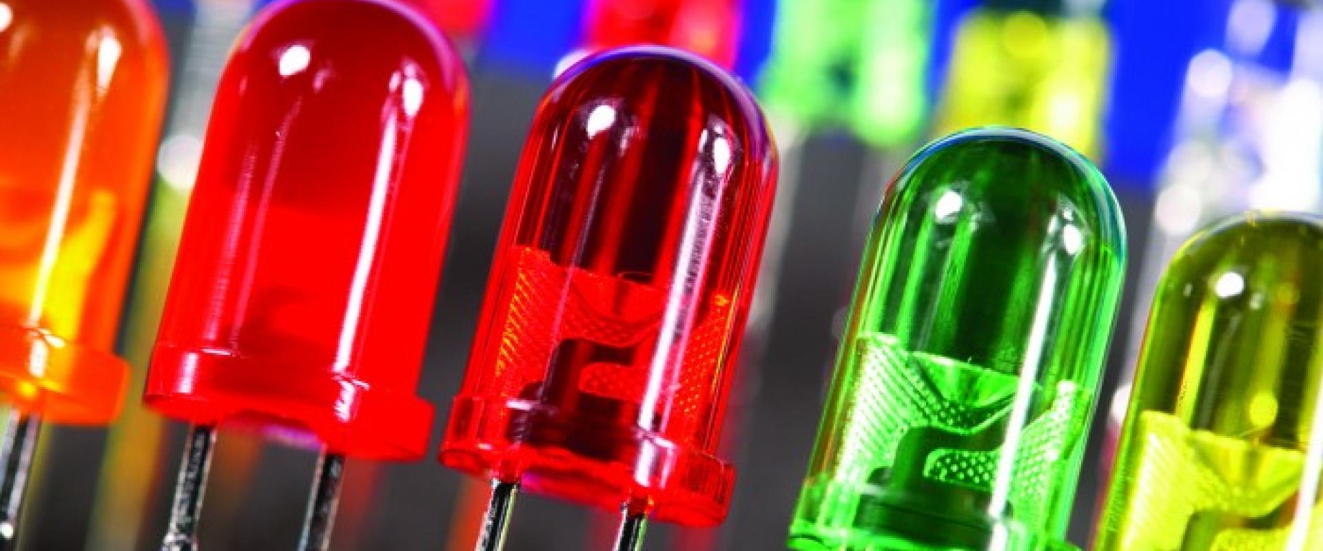 LED utilisant de l'indium