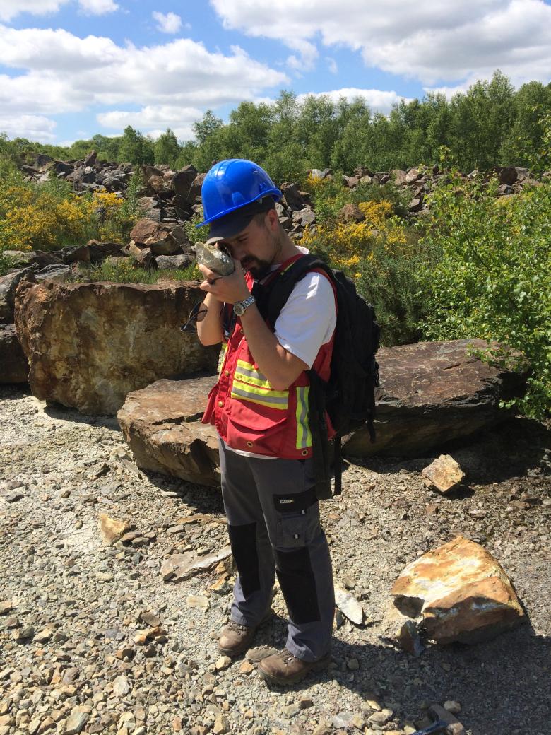 Géologue d'exploration